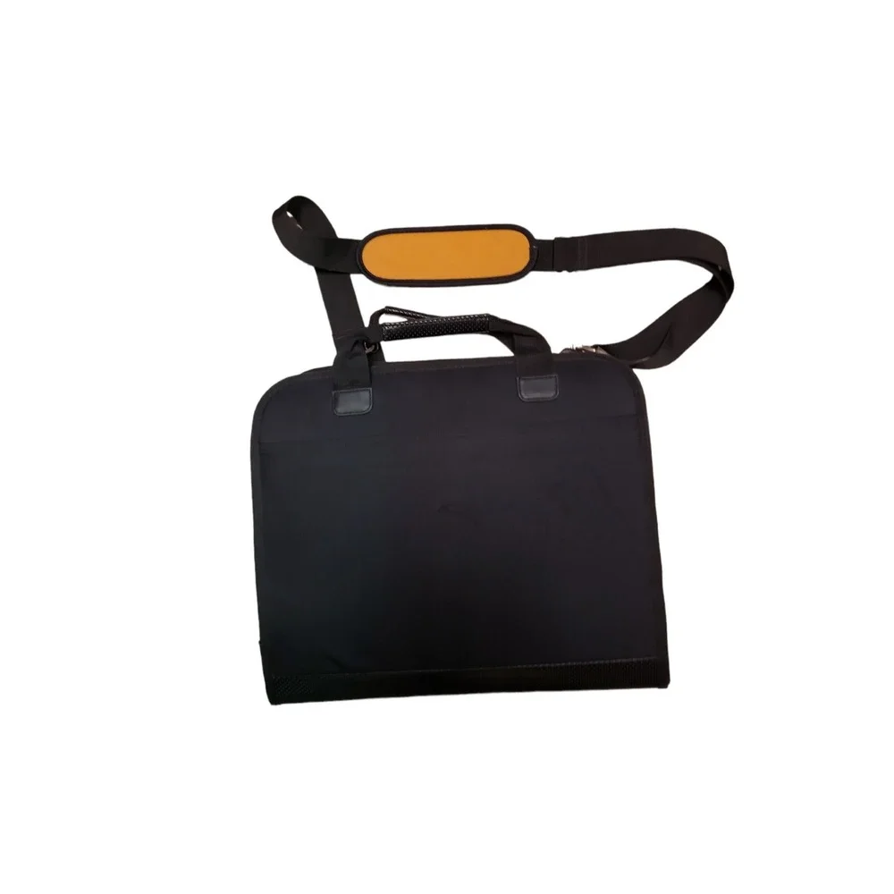 Samsonite this bag